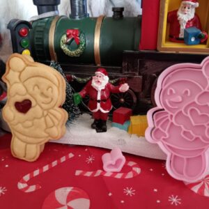 Schneemann-mit-Weihnachtsbaum-Linzer-Ausstecher und Prägestempel