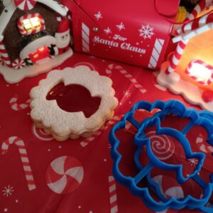 Linzer-Ausstecher-Set mit Pralinen