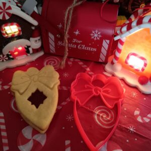 Schleifen-länglicher Weihnachtsbaumschmuck-Ausstecher und Prägestempel /mit 6 kleinen mittleren Ausstechern/