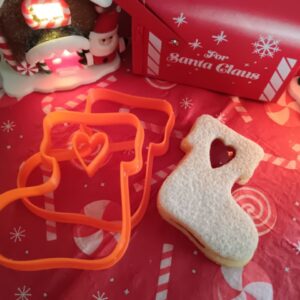 Kleiner Stiefel-mit-Herz-Linzer-Ausstecher-Set