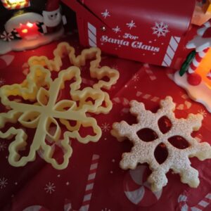 Stern-Linzer-Ausstecher-Set mit 4 Beeren