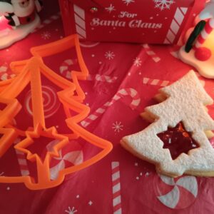 Weihnachtsbaum-mit-Stern-Linzer-Ausstecher-Set