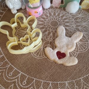 Klatschender Elf mit Herz Linzer Ausstecherset